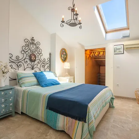Penthouse With Sea Views Alamos Apartment *