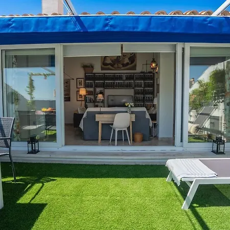 Penthouse With Sea Views Alamos Apartment
