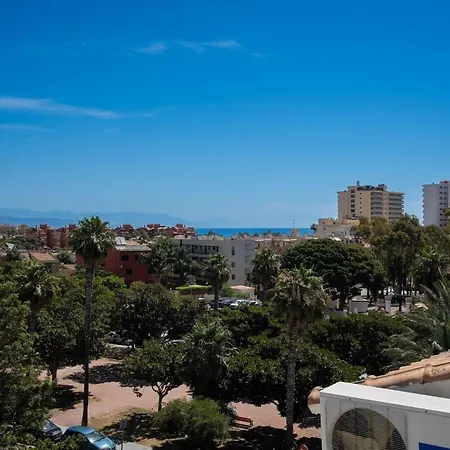 Penthouse With Sea Views Alamos Apartment *